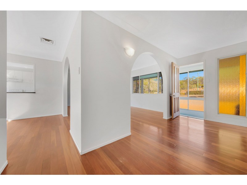 33 PHILIP STREET, South Gladstone QLD 4680