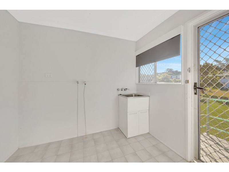 33 PHILIP STREET, South Gladstone QLD 4680