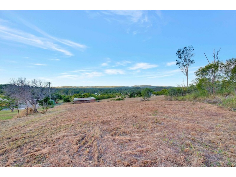 129 Siding Road, Beecher QLD 4680