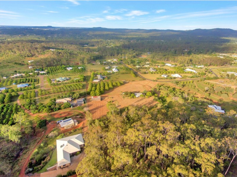 129 Siding Road, Beecher QLD 4680