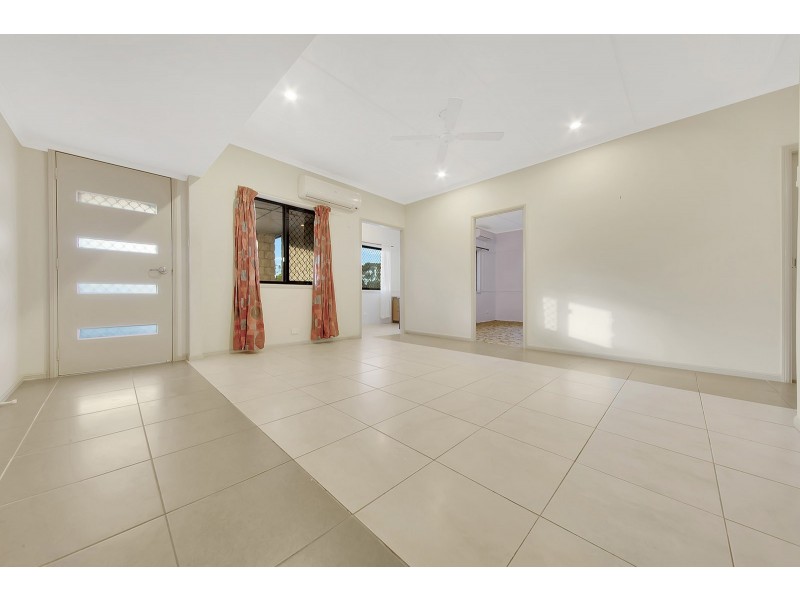 21 Eden Street, South Gladstone QLD 4680