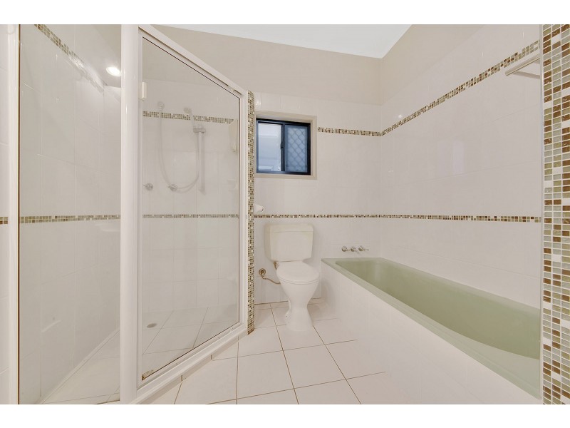 21 Eden Street, South Gladstone QLD 4680