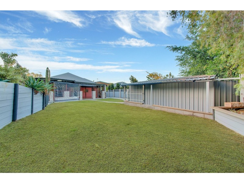 21 Eden Street, South Gladstone QLD 4680