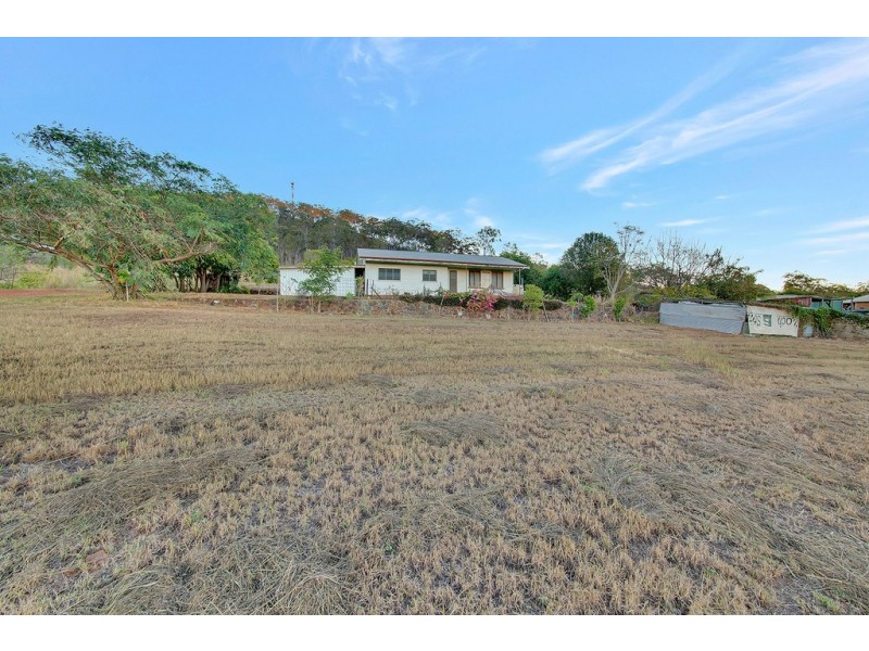 63 Surveyor Place, Beecher QLD 4680