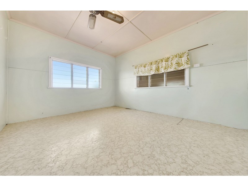 63 Surveyor Place, Beecher QLD 4680