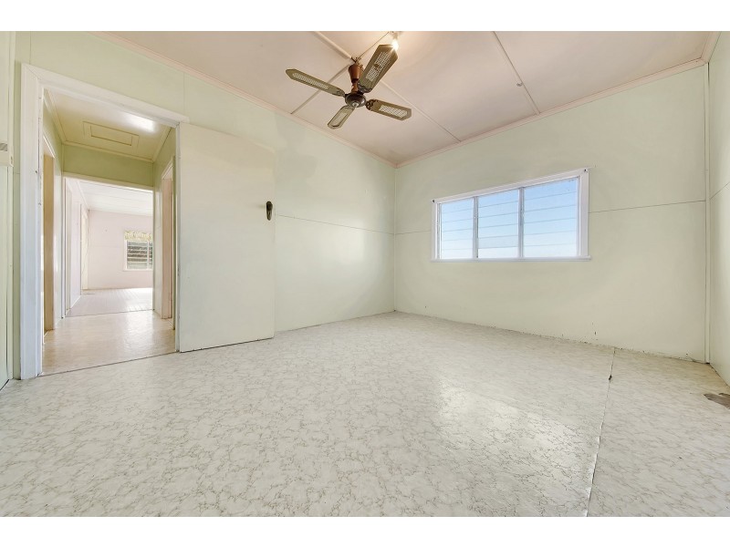 63 Surveyor Place, Beecher QLD 4680