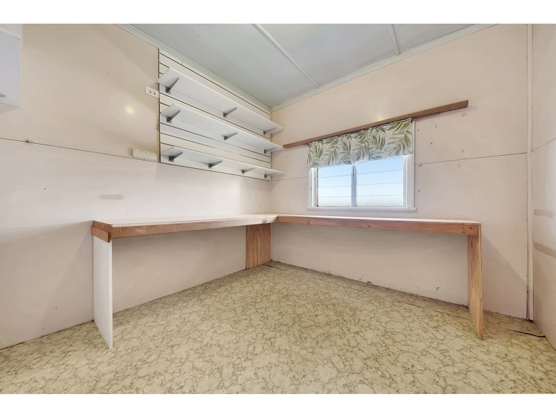 63 Surveyor Place, Beecher QLD 4680