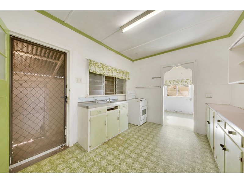 63 Surveyor Place, Beecher QLD 4680