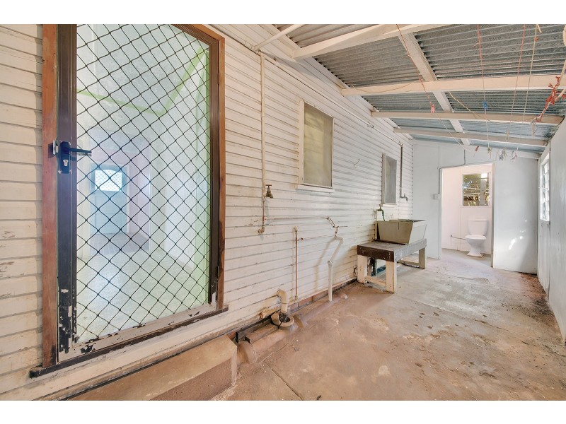 63 Surveyor Place, Beecher QLD 4680