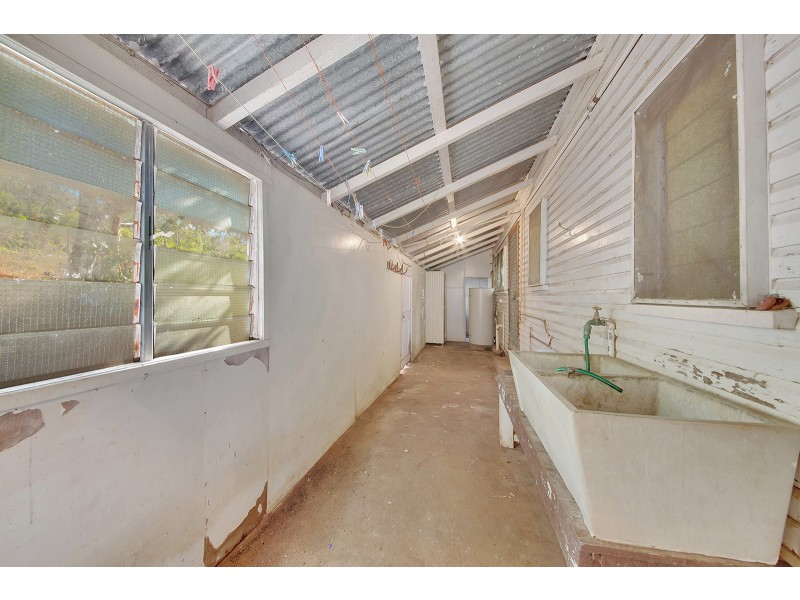 63 Surveyor Place, Beecher QLD 4680