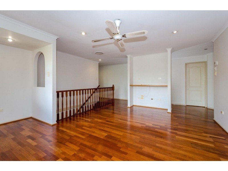 2 NELUNA RISE, Sun Valley QLD 4680