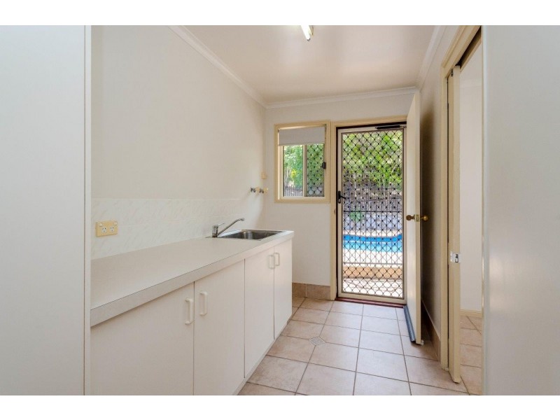 2 NELUNA RISE, Sun Valley QLD 4680