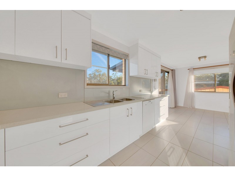 5 Harrier Avenue, New Auckland QLD 4680