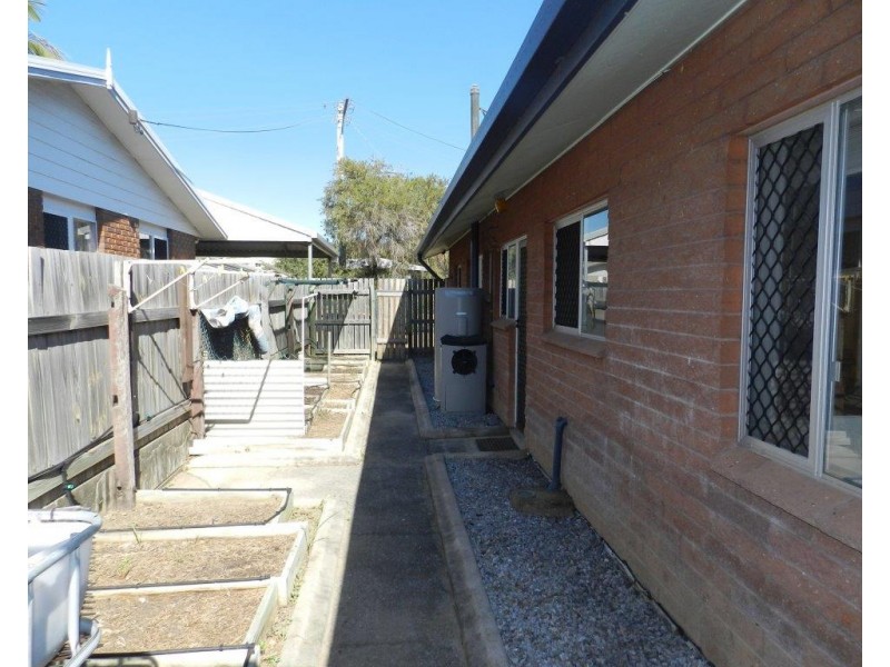 4 WARD CLOSE, South Gladstone QLD 4680