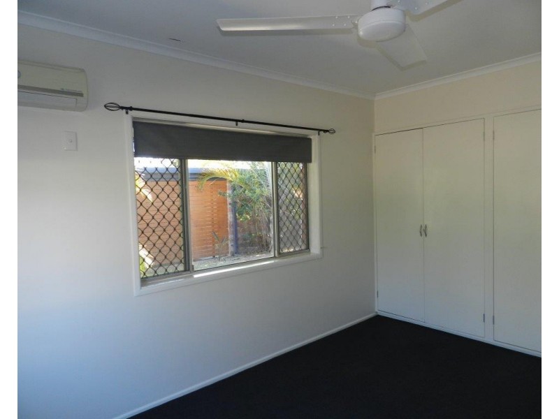 4 WARD CLOSE, South Gladstone QLD 4680