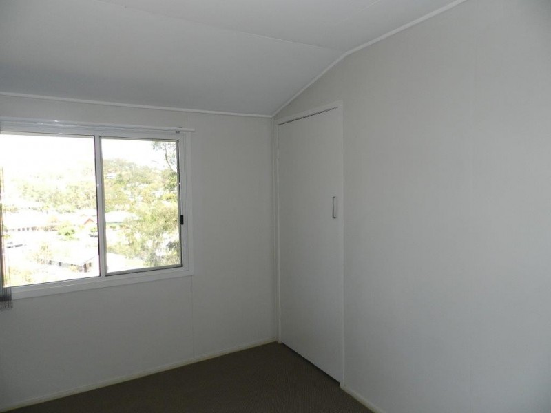 13 WARREN STREET, West Gladstone QLD 4680