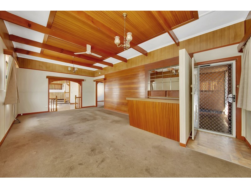 8 Glenlyon Street, Gladstone QLD 4680