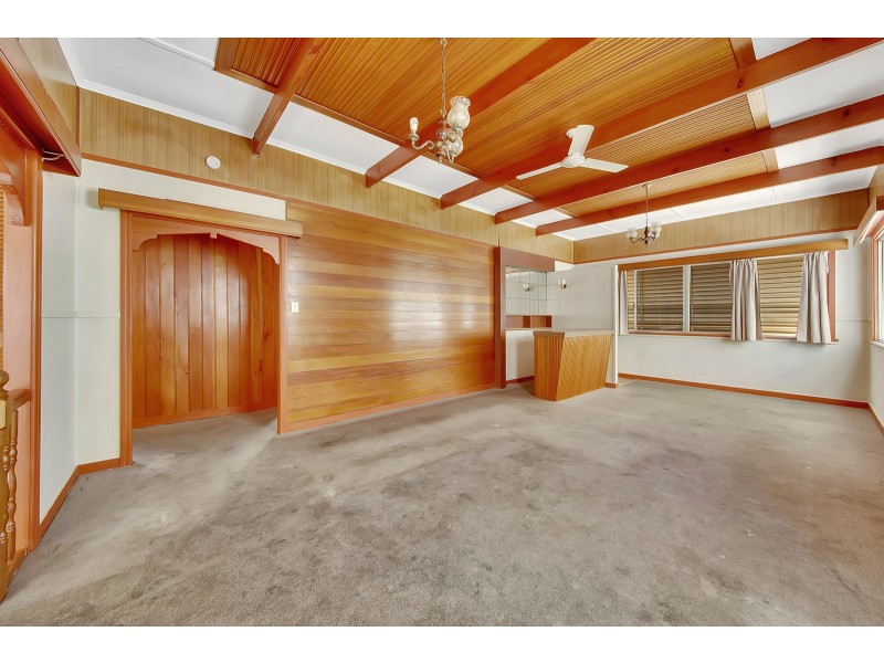 8 Glenlyon Street, Gladstone QLD 4680