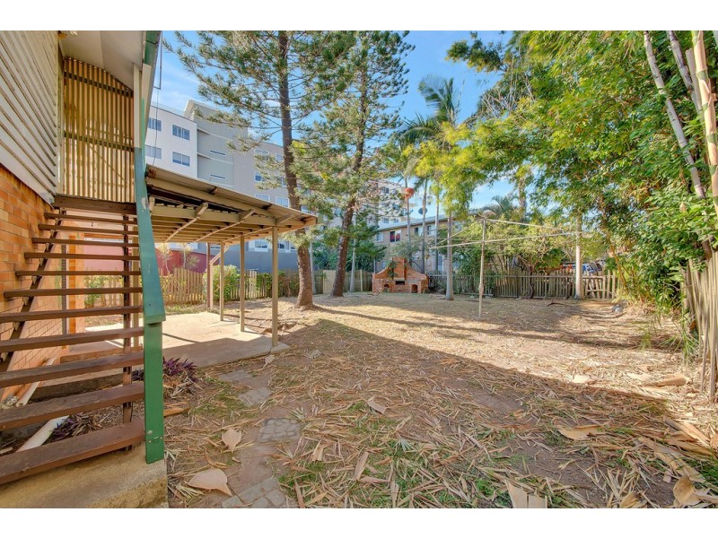 8 Glenlyon Street, Gladstone QLD 4680