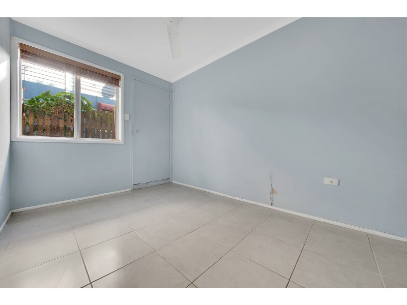 8 Glenlyon Street, Gladstone QLD 4680