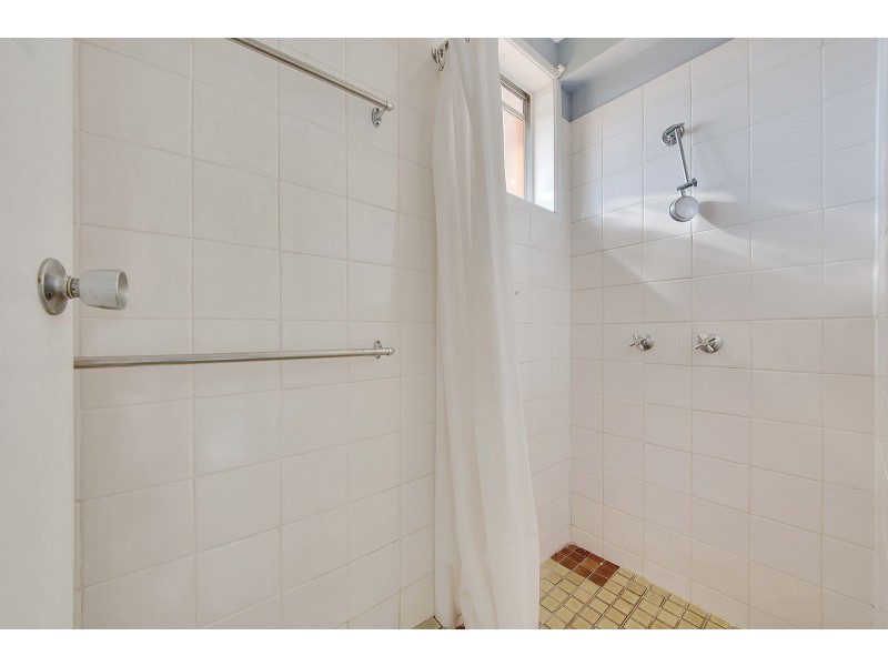 8 Glenlyon Street, Gladstone QLD 4680