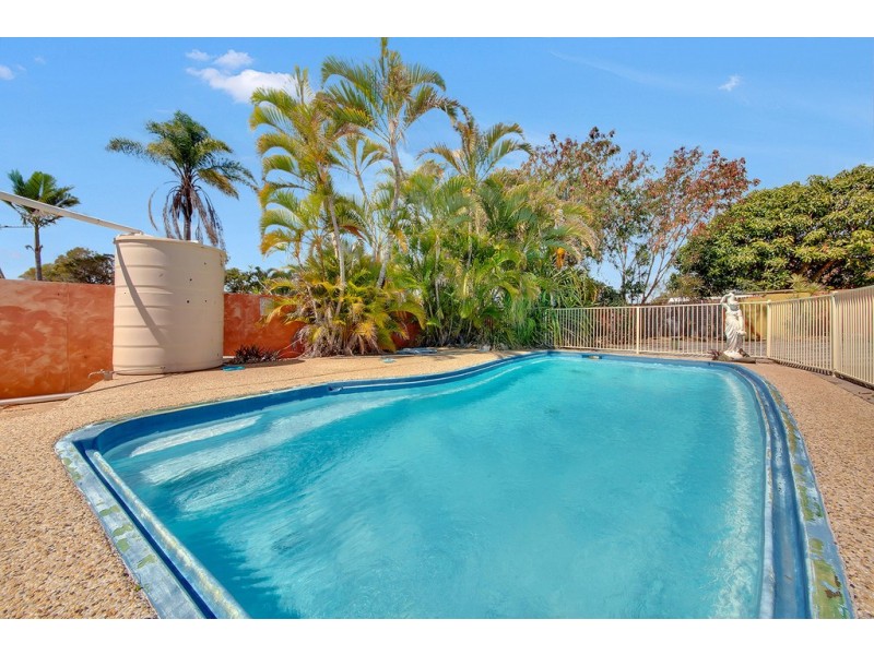 19 YUKANA STREET, Boyne Island QLD 4680