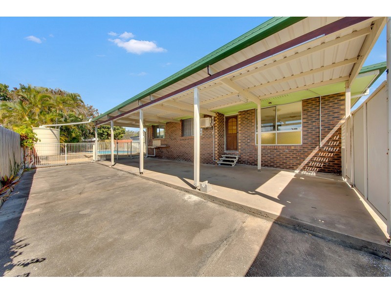 19 YUKANA STREET, Boyne Island QLD 4680