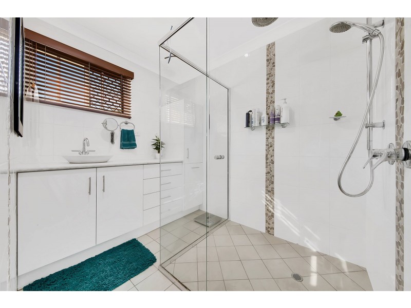 8 Sun Valley Road, Sun Valley QLD 4680