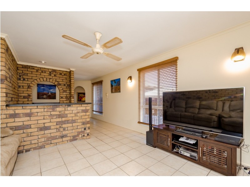 44 Dixon Drive, Telina QLD 4680