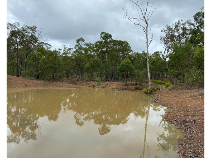 1 Mattson Road, Mount Larcom QLD 4695