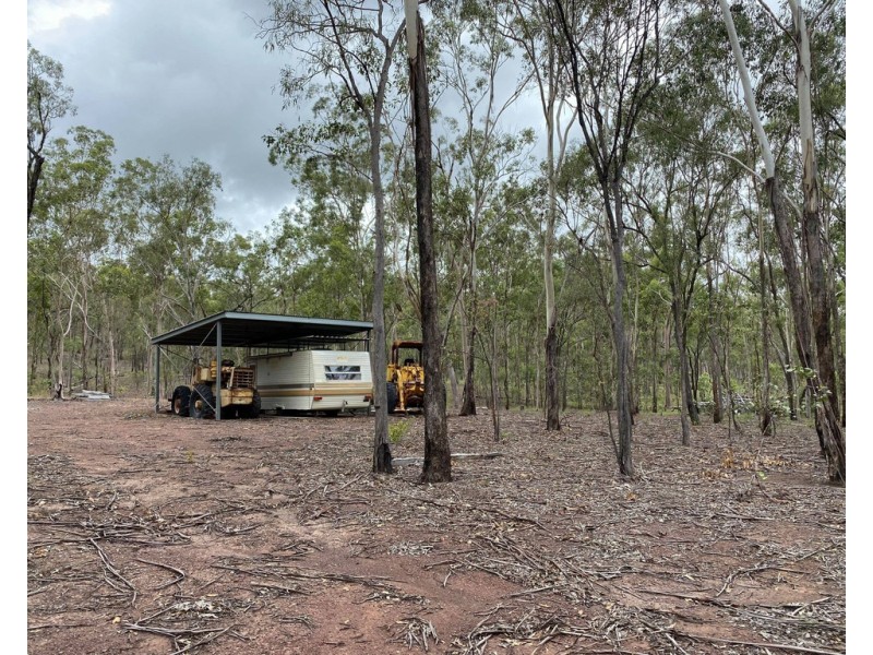 1 Mattson Road, Mount Larcom QLD 4695
