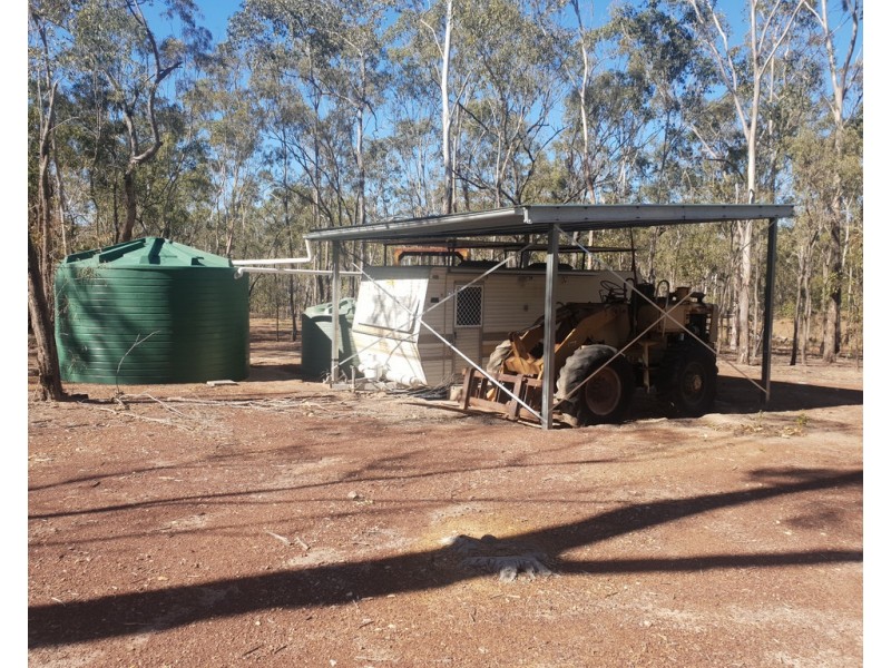 1 Mattson Road, Mount Larcom QLD 4695