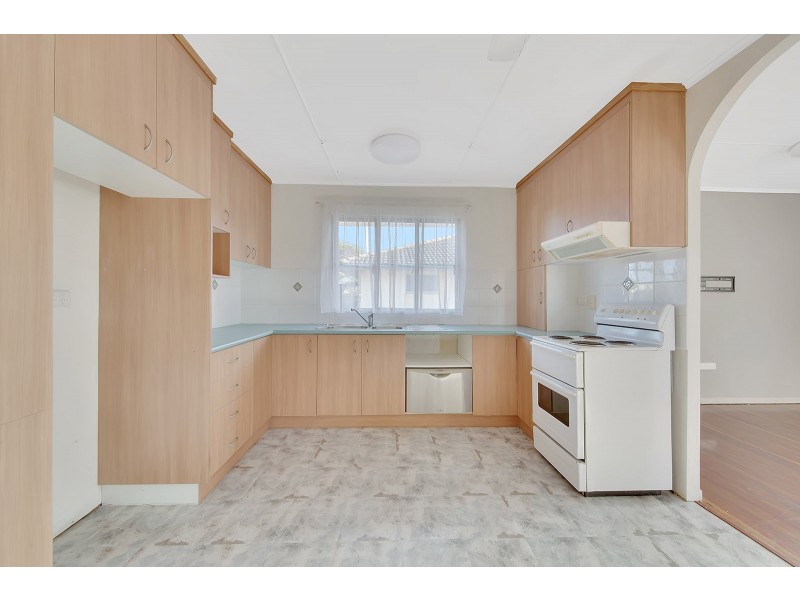 129 Barney Street, Barney Point QLD 4680