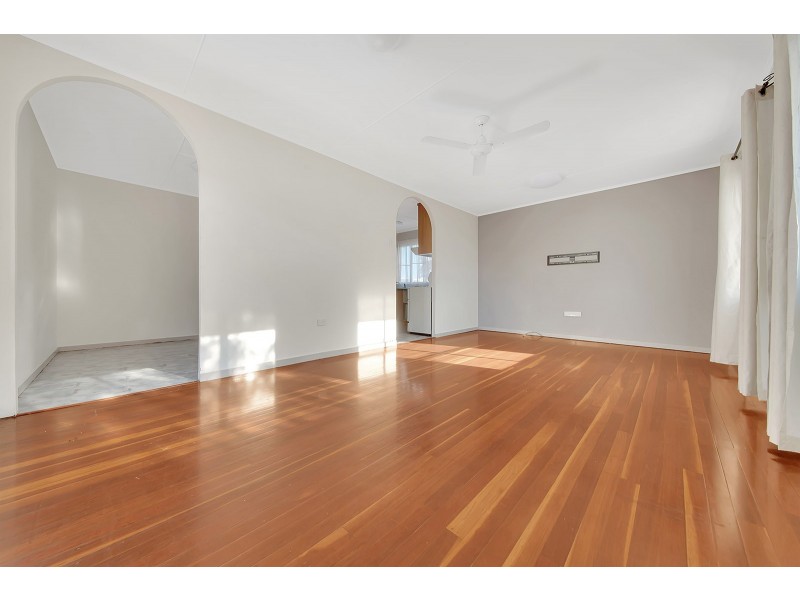 129 Barney Street, Barney Point QLD 4680