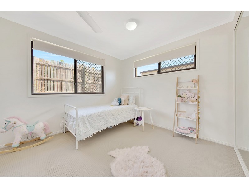 8 Jordana Court, New Auckland QLD 4680