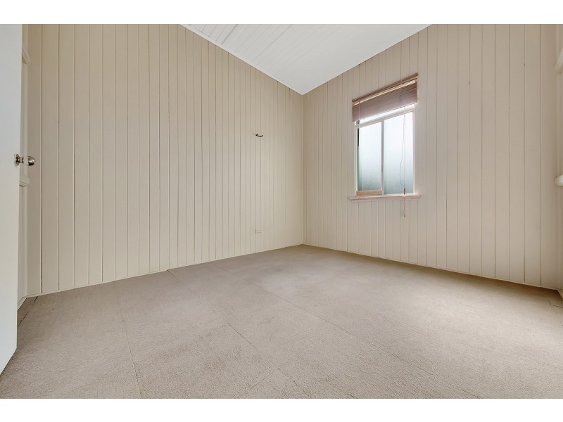 2 View Street, West Gladstone QLD 4680