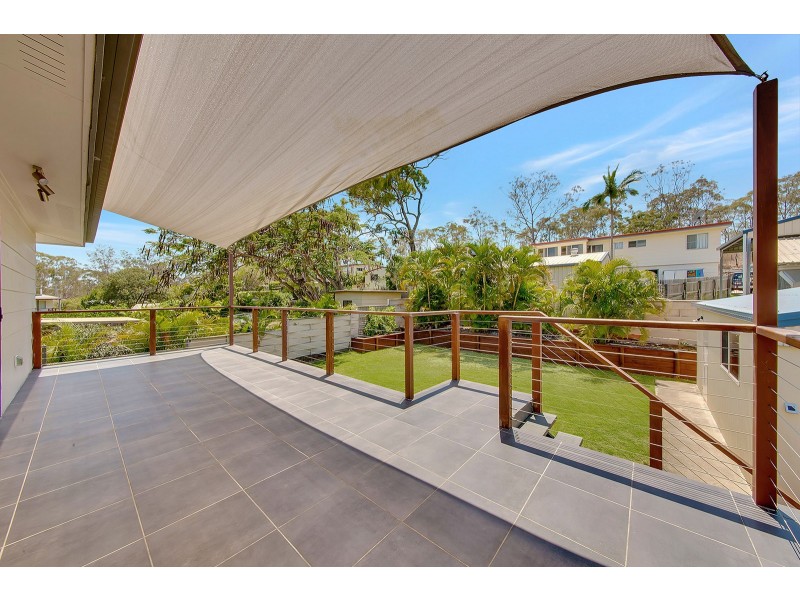 32 Venus Street, Telina QLD 4680