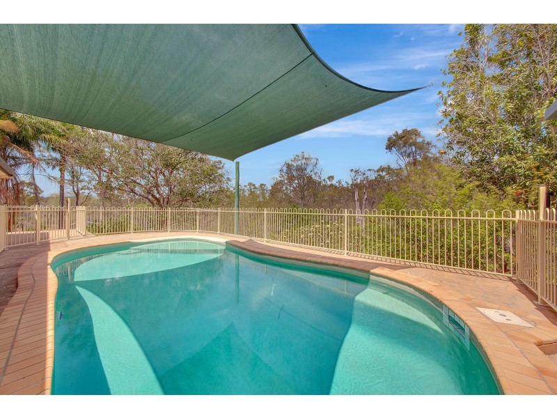 49 HELEN CRESCENT, Wurdong Heights QLD 4680