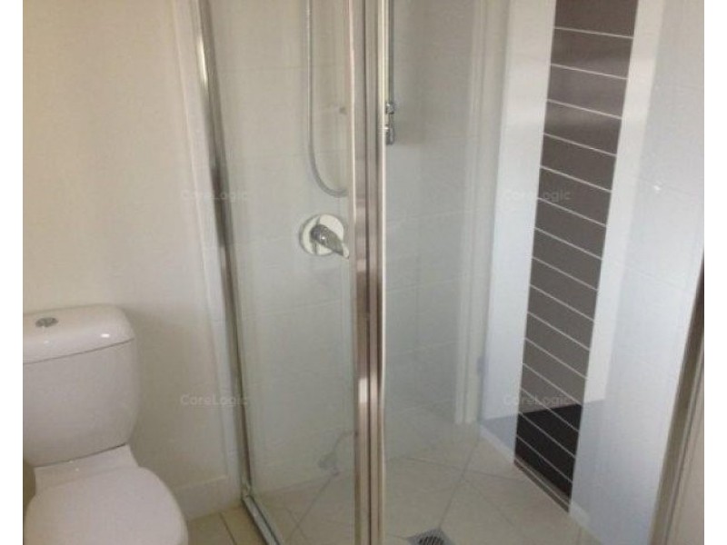 1/9 GUMNUT PLACE, Kirkwood QLD 4680