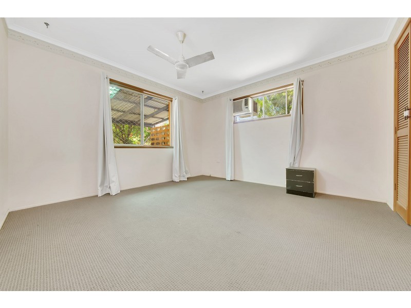 21 Oxley Drive, South Gladstone QLD 4680