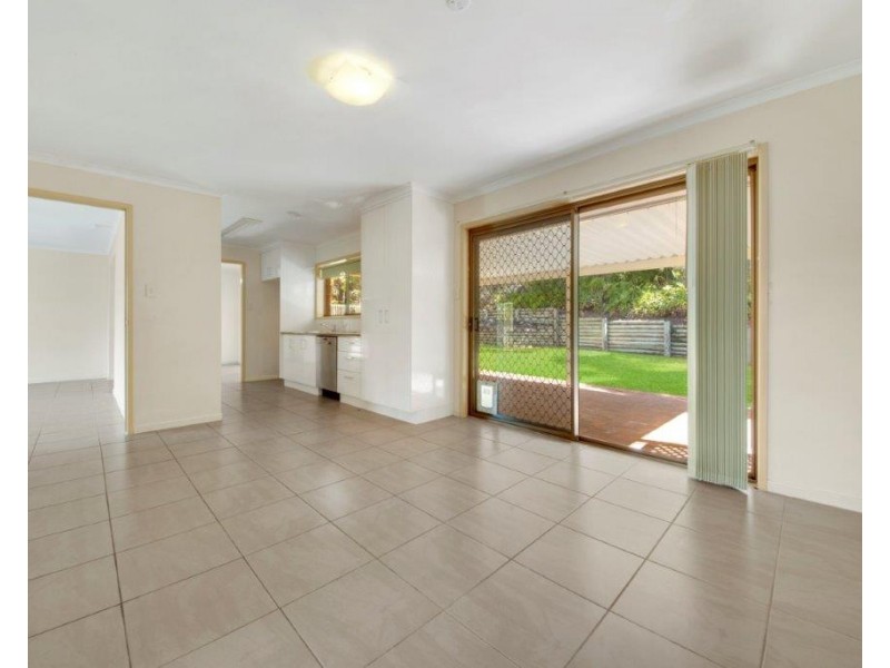 25 APOLLO DRIVE, Clinton QLD 4680