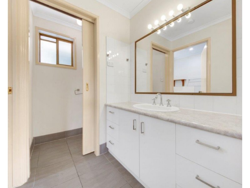25 APOLLO DRIVE, Clinton QLD 4680