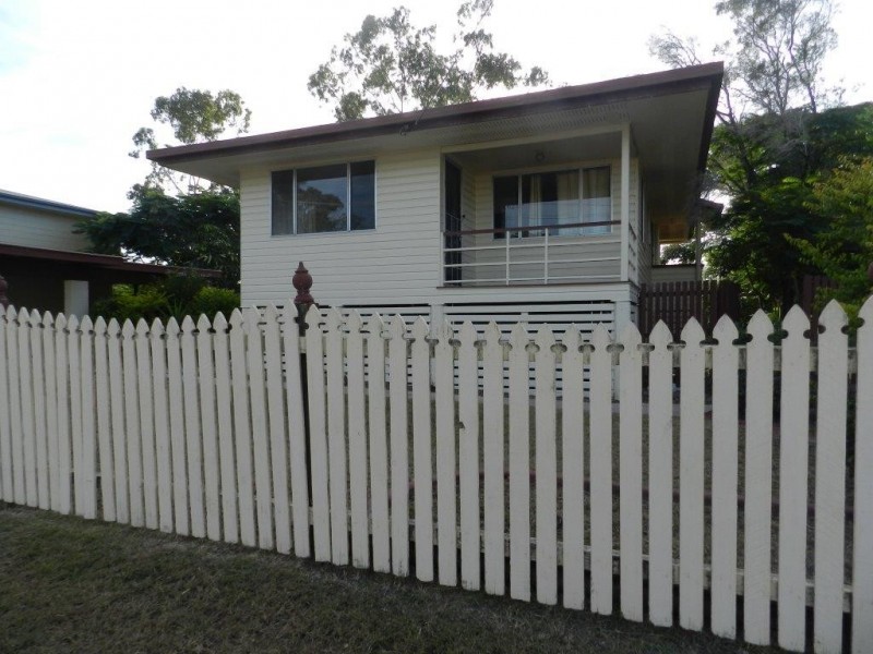 21 TREVALLY STREET, Toolooa QLD 4680
