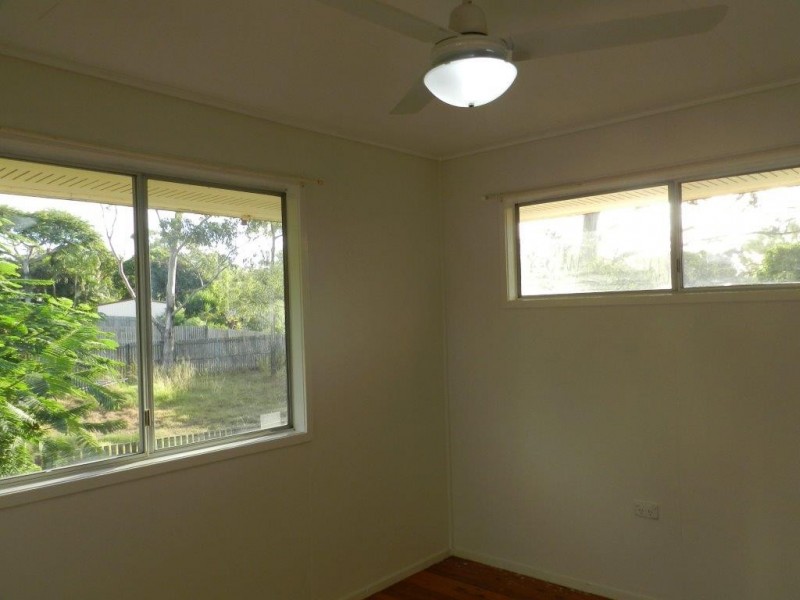 21 TREVALLY STREET, Toolooa QLD 4680