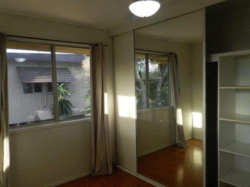 21 TREVALLY STREET, Toolooa QLD 4680