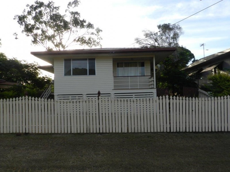 21 TREVALLY STREET, Toolooa QLD 4680