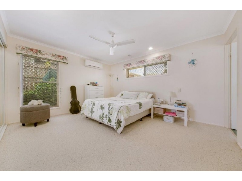 87 THE OAKS ROAD, Tannum Sands QLD 4680