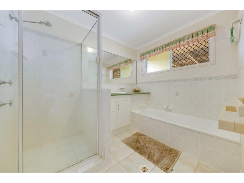 87 THE OAKS ROAD, Tannum Sands QLD 4680