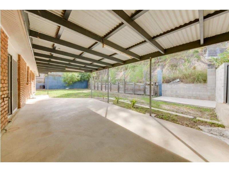 43 Allunga Drive, Glen Eden QLD 4680