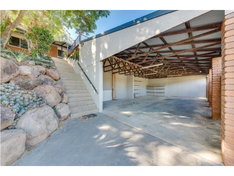 43 Allunga Drive, Glen Eden QLD 4680